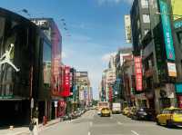 เดินเที่ยวย่าน Ximen and The Red House 