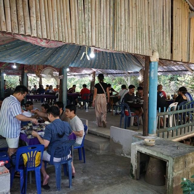 ร้านอาหาร local อร่อย ไม่ควรพลาด