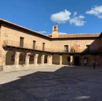 Albarracín เขาว่าเป็นหมู่บ้านที่สวยที่สุดในสเปน