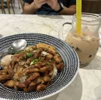 台风 typhoon Taiwanese cafe at PS level 4