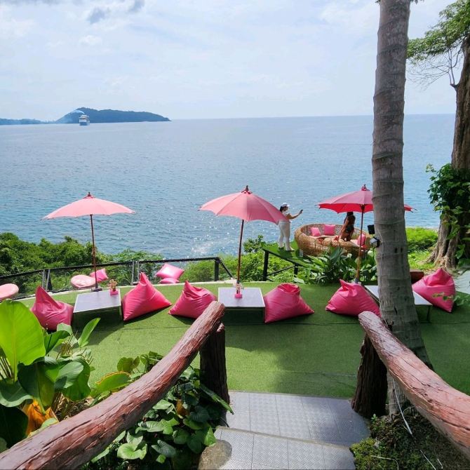 รายการ 91+ ภาพพื้นหลัง cafe phuket view point รูปภาพ สวยมาก