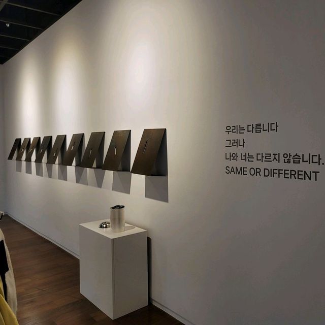 인사동에서 열리는 상설 전시회💕