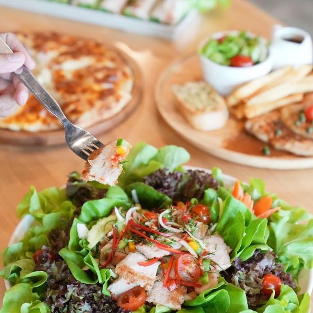 Little Loft Cafe' & Farm