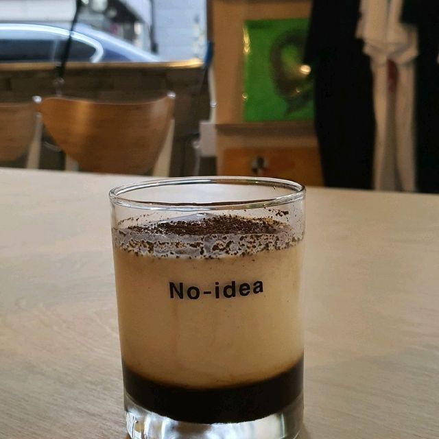 부산 전포동 최고 힙한 카페 '구프'