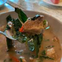 ร้านอาหารตำรับไทยชาววังแท้ๆ กับบรรยากาศหรูๆ 