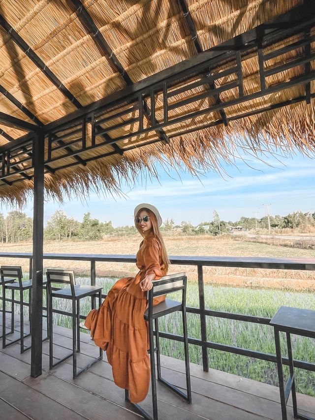 บ้านกลางนา & Cafe อ.แม่วงก์ นครสวรรค์