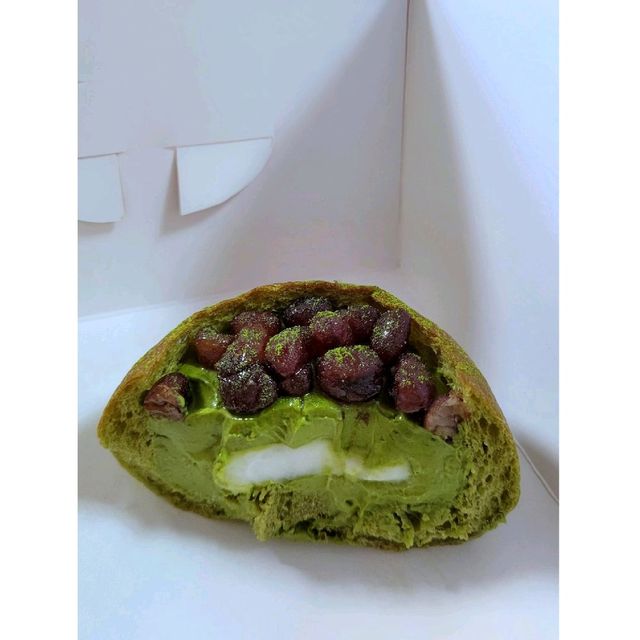 法式布甸包回歸。嘉多娜麵包店