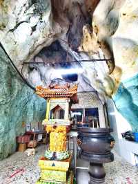 Sam Poh Tong Temple @Ipoh