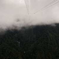 พิชิตยอดเขาฟานซีปัน (Fansipan Mountain) ซาปา