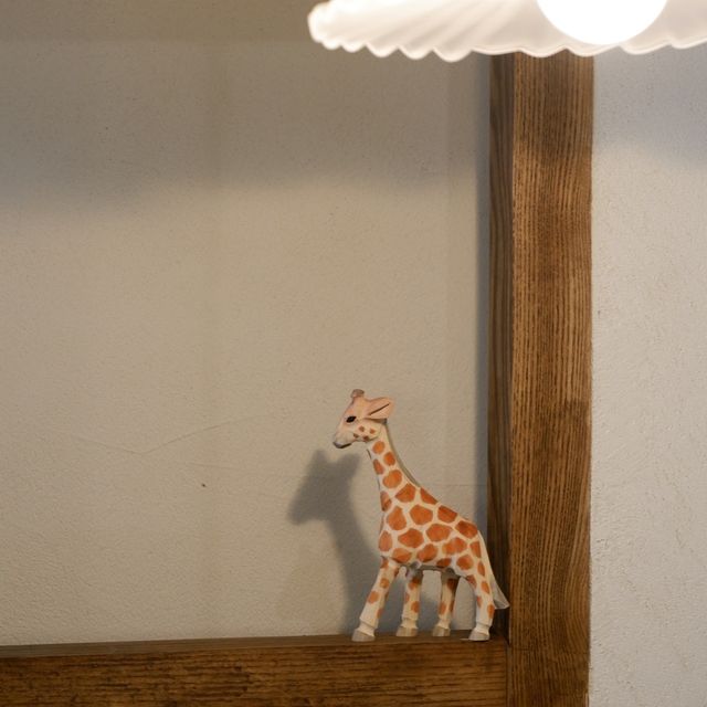 隱於豪宅區的歐式小木屋 隱於豪宅區的歐式小木屋