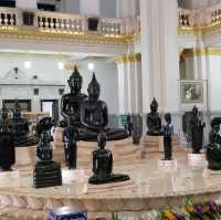 นมัสการหลวงพ่อโสธร เวอร์ชั่นพิเศษลงรักสีดำ 