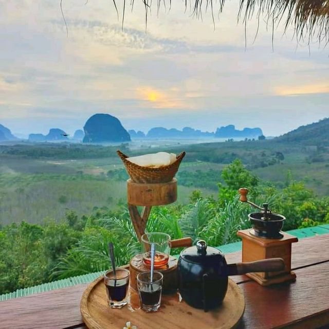 “ดินแดงดอย" วิวอลังการคล้ายภูลังกา