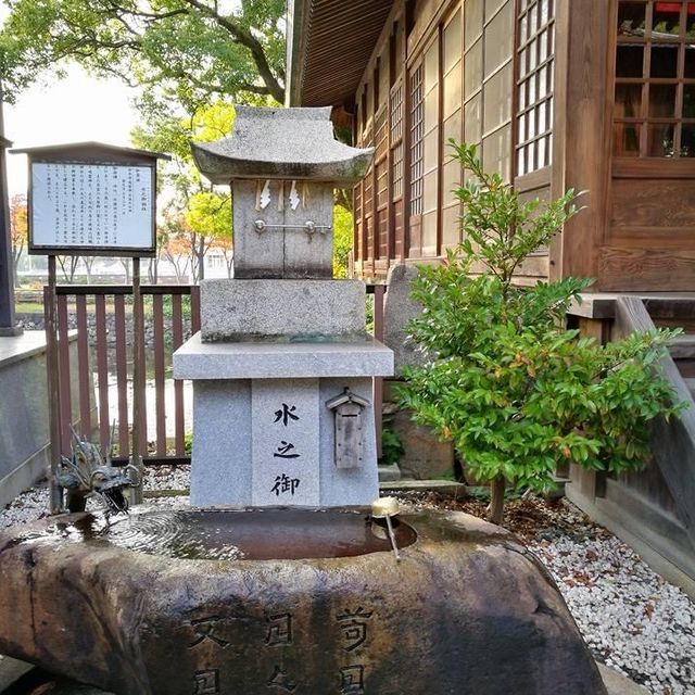 300年的歷史的古蹟 八坂神社