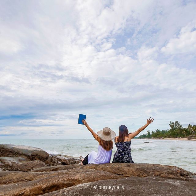 ที่พักเขาหลัก ใกล้หาดนางทอง (ทรายดำ)