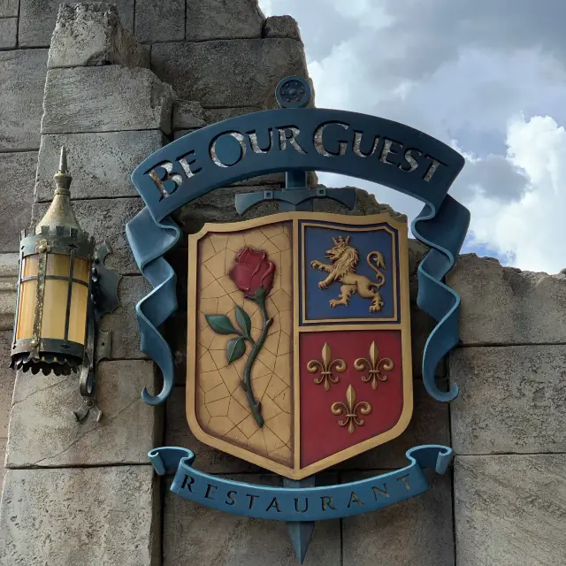 디즈니월드 Be Our Guest 레스토랑 ✨