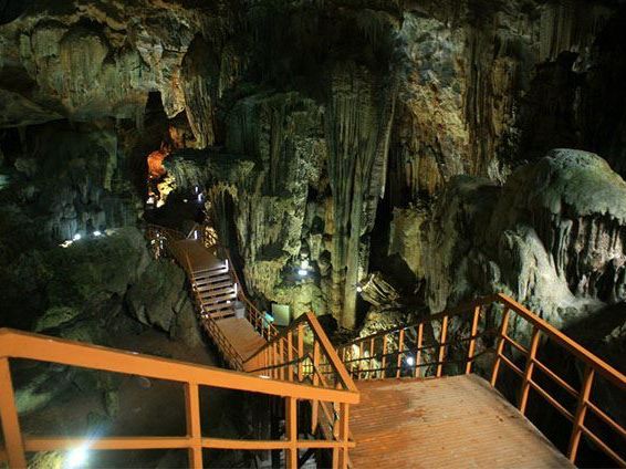 Tour Động Phong Nha - Thiên Đường 2 ngày
