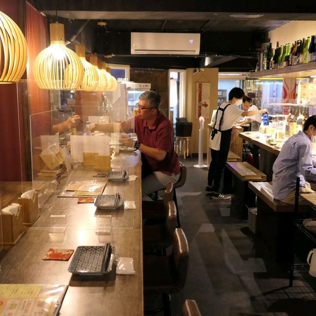 日本人開的創意居酒屋 創作串燒 野崎