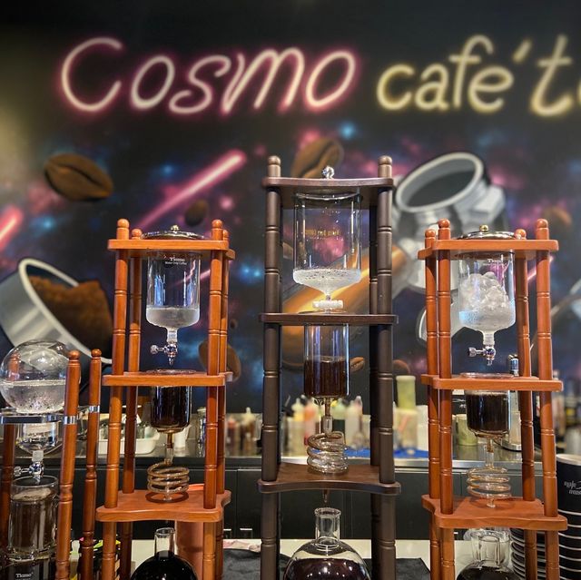 Cosmo Cafe'to Cafe 🪐