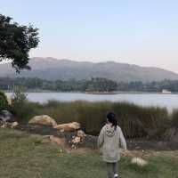 Inspiration Lake - a kid-friendly nature walk