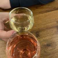ดื่มไวน์ชิวๆ 🍷🍷🍷