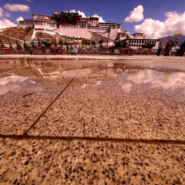 Potala Palace - Lhasa must see 