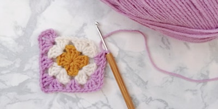 Learn to Crochet workshop | Flirt Cafe Bar