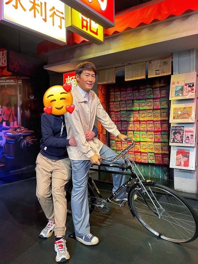 0距離與巨星接觸