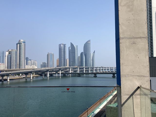 부산 오션뷰 루프탑카페