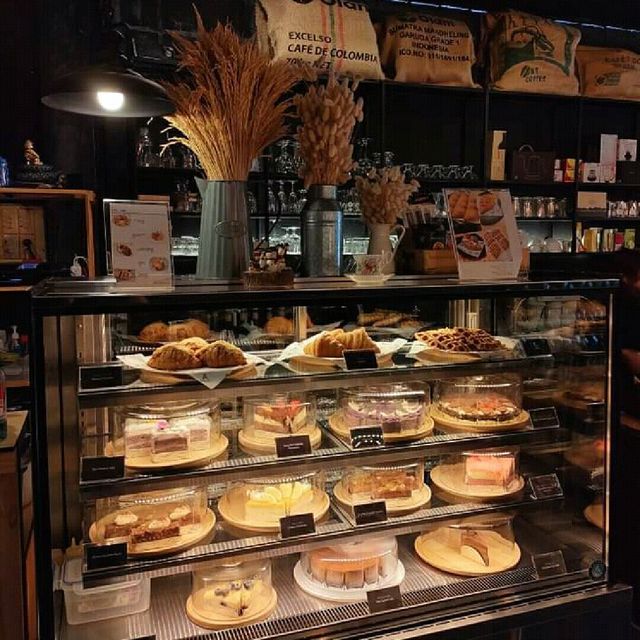 Sprucy Cafe & Bakery