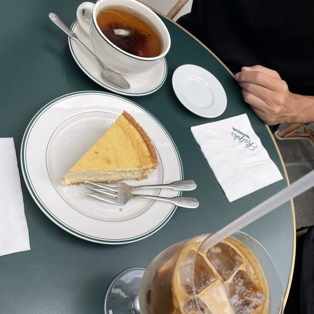 ラルフズコーヒー表参道