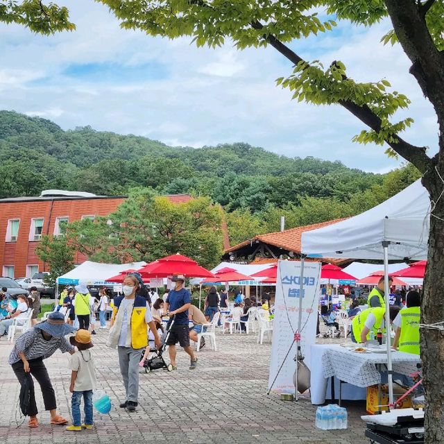 축제 중인 설봉국제조각공원