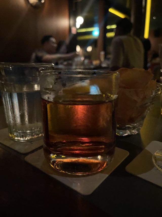 Exquisite cocktail bar in tanjong pagar 😍🍸