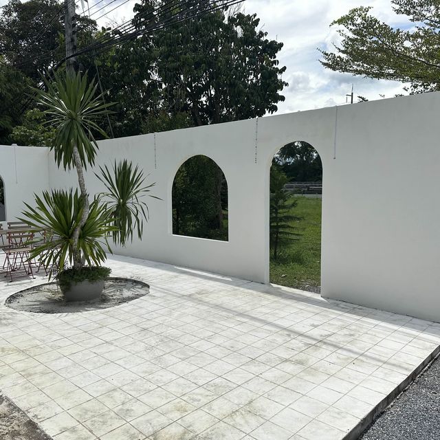  Pinhouse  phathalung