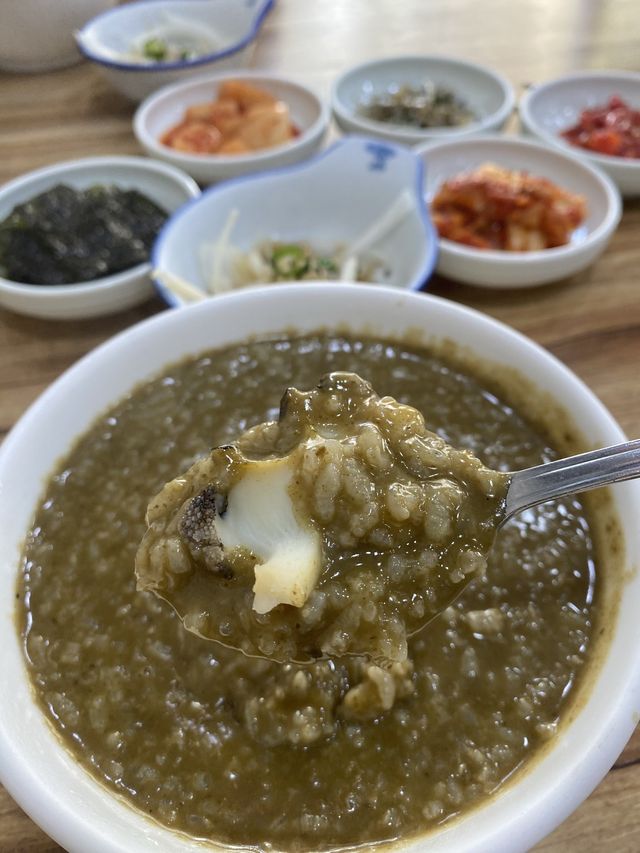 【韓国】釜山の朝ごはんならココ！超人気の絶品アワビ粥が最高すぎた