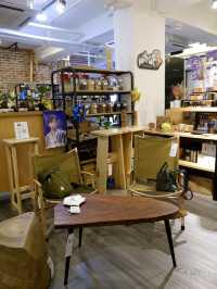 樓上Cafe之室內露營x文青商店