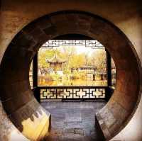 THE CLASSICAL GARDENS OF SUZHOU