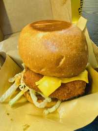 《九龍灣巨型 Burger 🍔 》