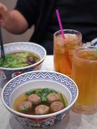 堅尼地城米線店之101台灣養生湯麵