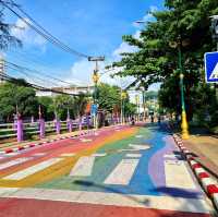 ถนนสายรุ้ง ป่าตอง สวยๆ (ถนนเลียบชายหาด)