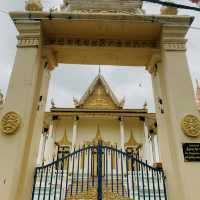 Wat Ounalom in Phnom Penh, Cambodia