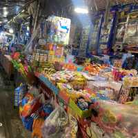 ตลาดอินดี้ปิ่นเกล้า แหล่งรวมของอร่อยๆ 