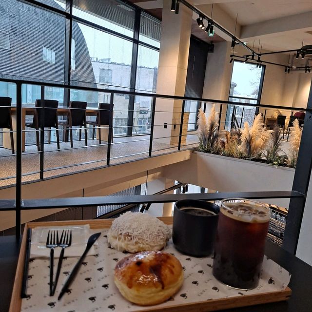 도넛맛집! 뷰맛집! 흑사당~~