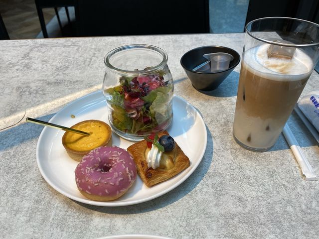 ACキッチンの朝食。1番乗りでゆったりのんびり朝食時間