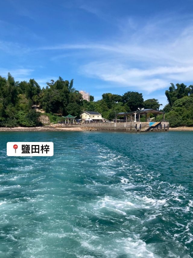 【西貢】超抵玩！$50出海包來回橋咀島＋45分鐘環島遊｜玩轉橋咀。走過連島沙洲。尋找菠蘿包石