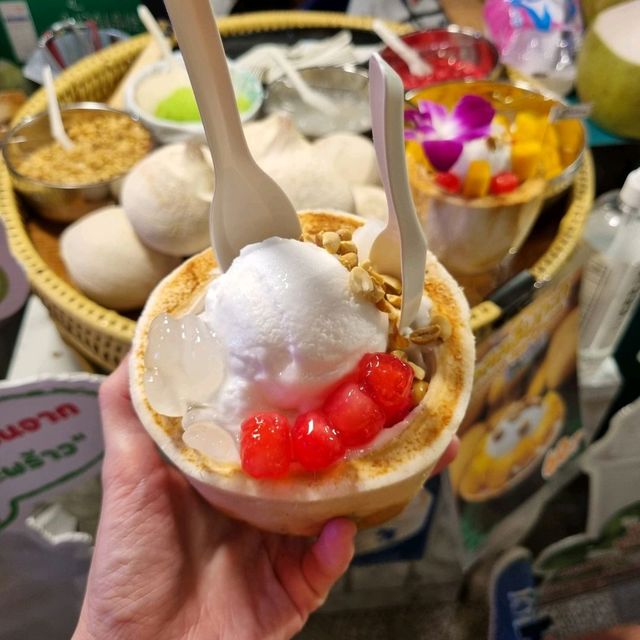 Food at Icon Siam