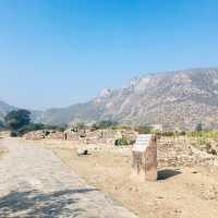 Bhangarh Fort : Most Haunted Place in India 