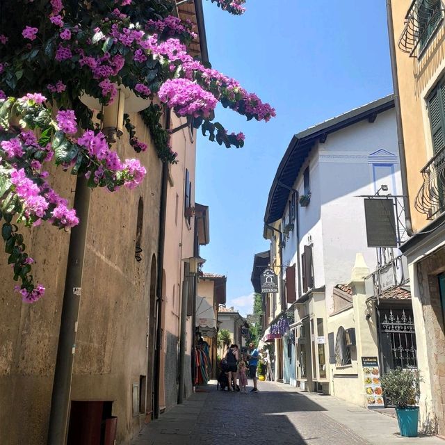 Sirmione, picturesque town on Lake Garda.