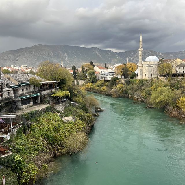 Mostar: Most and Mosque