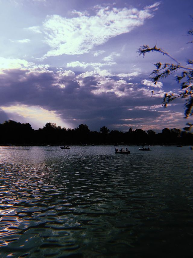 El Retiro Park, Madrid 🇪🇸🌿✈️