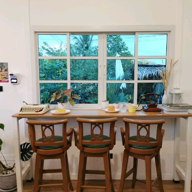 cafe' minimal house 
